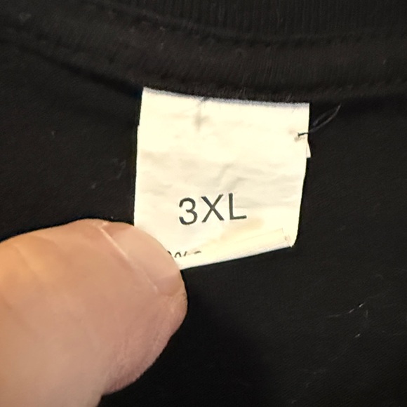 GnR Black Graphic T-Shirt with Yellow and Red Design XXXL - Picture 3 of 9